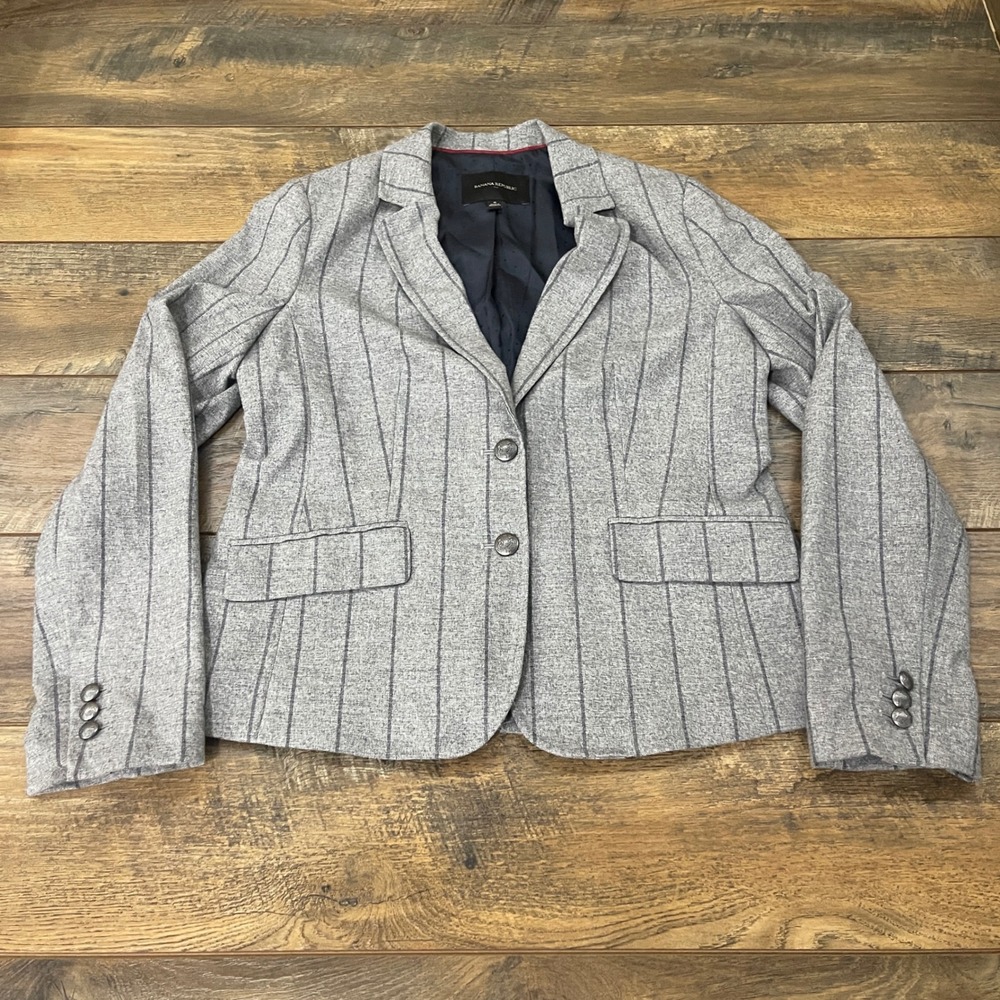 Banana Republic Womens Gray Pinstripe Two Button Blazer Jacket Size 8 Workwear